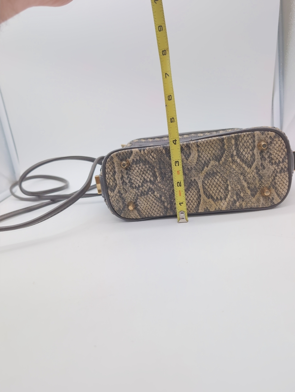 Samoe Rattlesnake Convertible Strap Women's Black Woven Bag Purse - Picture 11 of 11